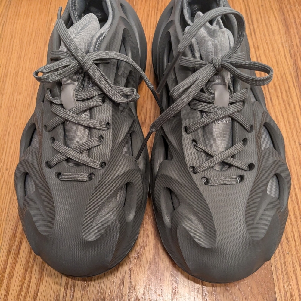 Adidas Adifom Q Shoes Kids size 4.5 US gray